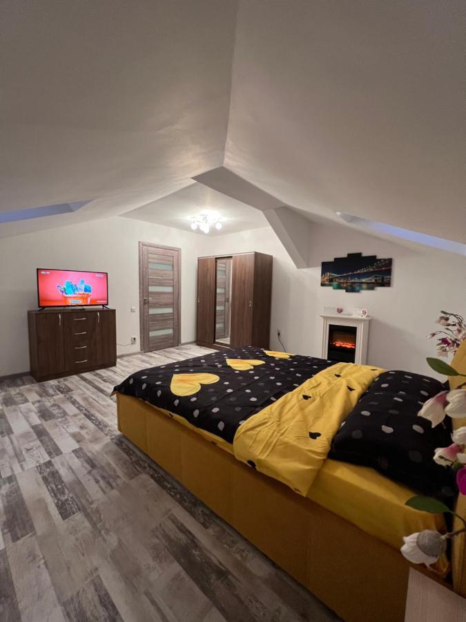Ferienwohnung Zizi'S House Garii Brașov Exterior foto